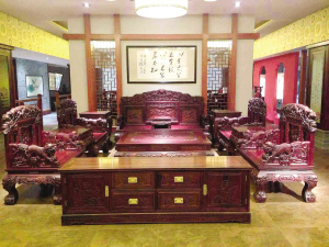 红木家具巨惠开售 “工厂直达家庭”模式备受市民认可